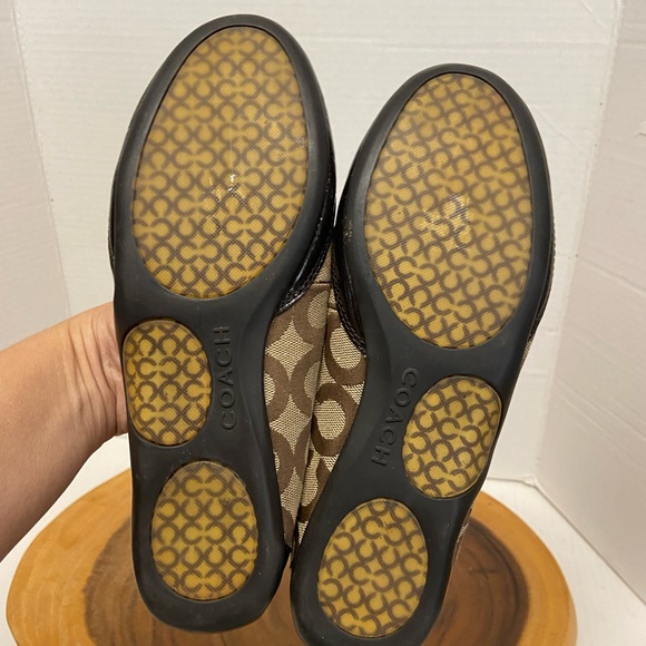 COACH Canvas Signature Flats - Picture 7 of 7